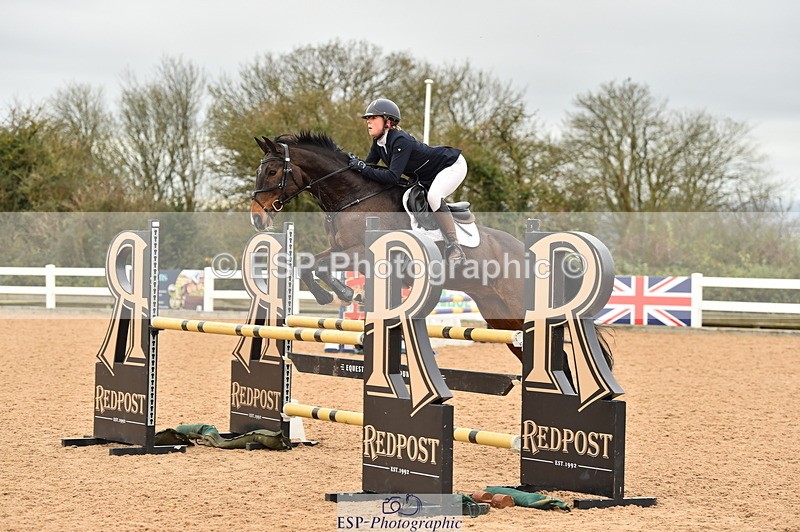 231122A-124928-00354 - Cls 4 Newcomers & 1.10m Open