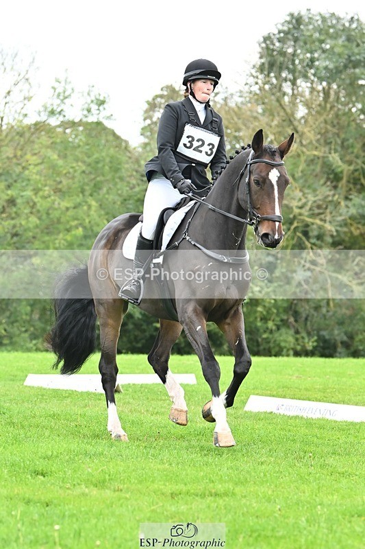 241024-120923-02642 - 323-Nicky.Blastland-FOUNDATIONS.HUSTLER