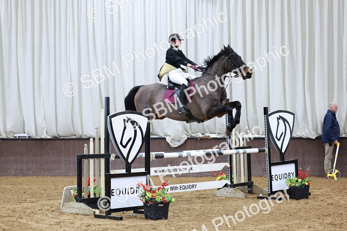 SBM_007679 - Class 24 - Nupafeed Supplements Senior Discovery/ 1m Open