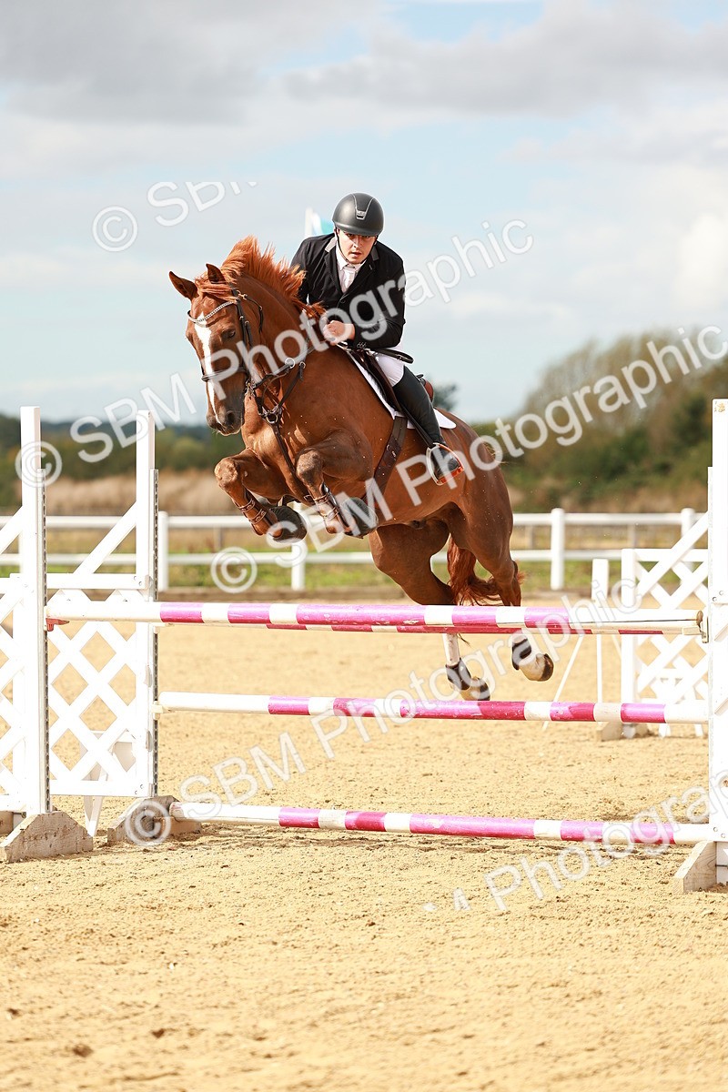 SBM_001382 - Class 4 - Senior Newcomers - 1.10m