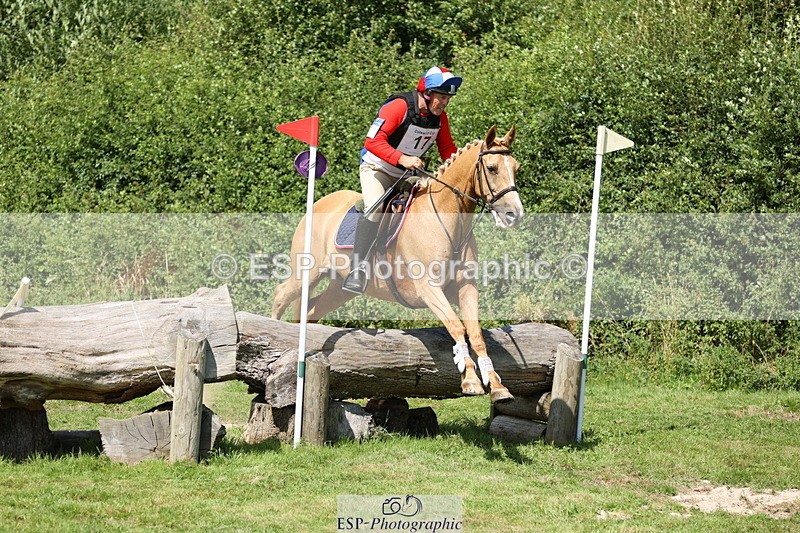 240811A-115557-02480 - 017-