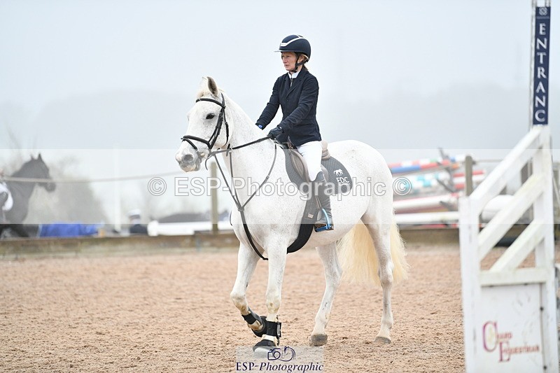 241102A-113449-04333 - SAT Cls 9 British Novice and 90cm Open