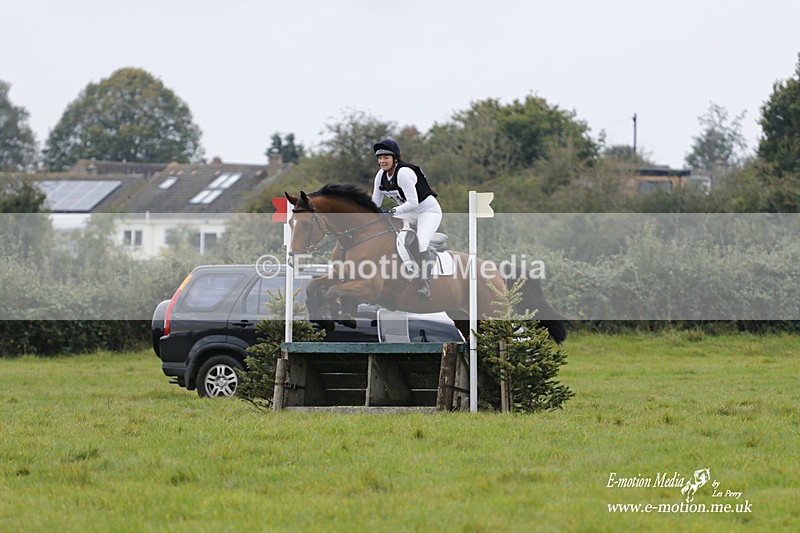  WWHT 171021 2249 - Novice Pairs (0.80m)  17/10/21