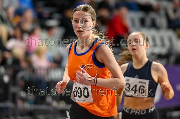 AgeInd25SAT-910063 - Track Female Set Two