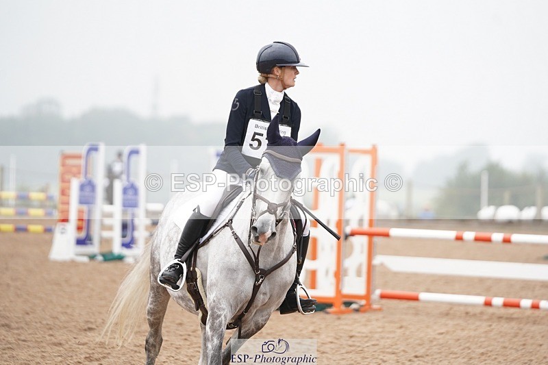 240901A-143000-10041 - 512-Jessica.Long-LADY.GREY