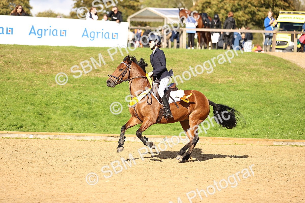 SBM_48300 - J9 - Junior Pony 70cm Championship