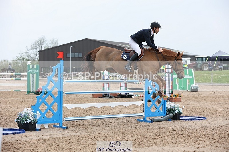 250424-125012-05594 - Cls 1 - 2 Star Small Tour