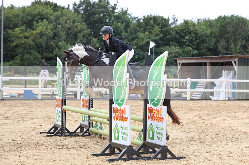 3E7A3106 - Class 6: 70cm Junior