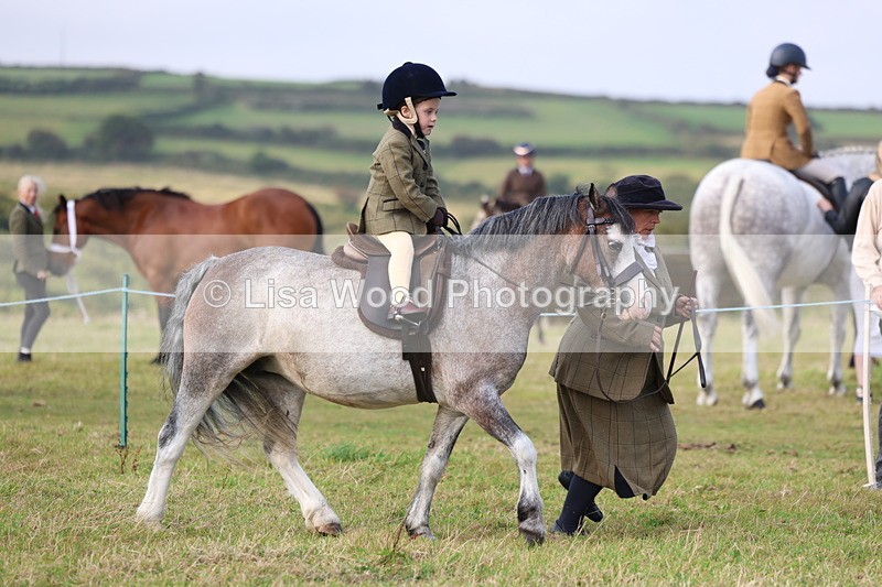 3E7A3381 - Class 2: Lead rein