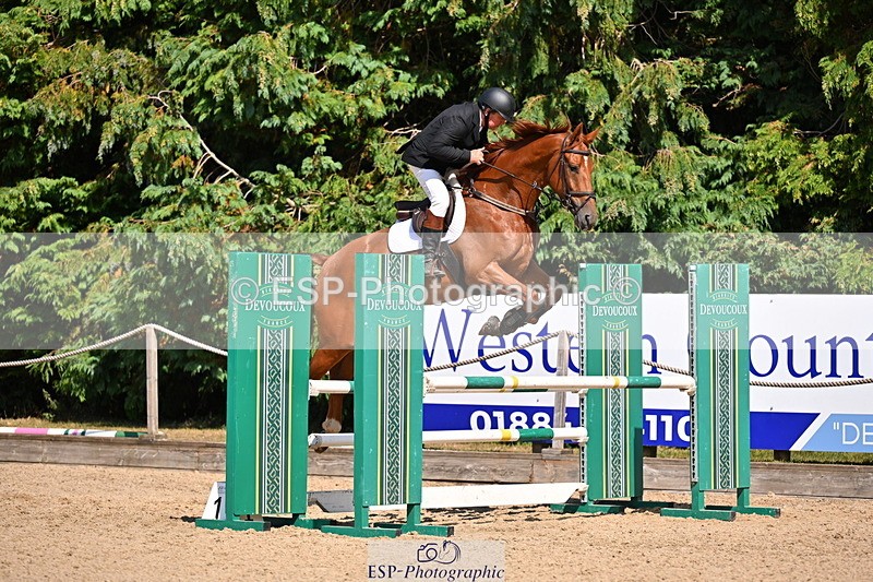 250817A-145407-04715 - Cls 21 Snr Newcomers