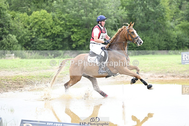 240804-112943-12045 - 322-David_Doel-BOROUGH_THREPENCE