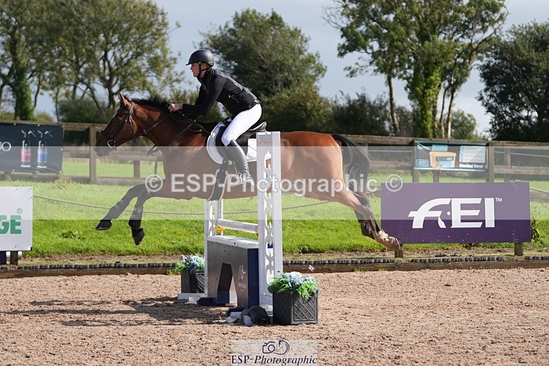 250913-133632-07207 - Cls 17 Chard 1.10m Speed Derby