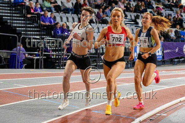 Age26SAT-916504 - Track Female Set Three