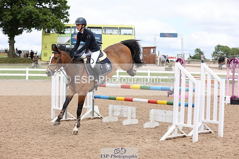 240630A-151900-14672 - Cls 33 Foxhunter and 1.10m Open