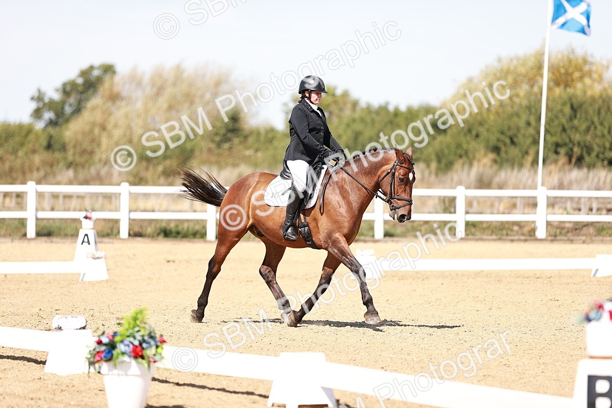 SBM_004899 - Class 12 - Novice 5 - 12.02-12.44