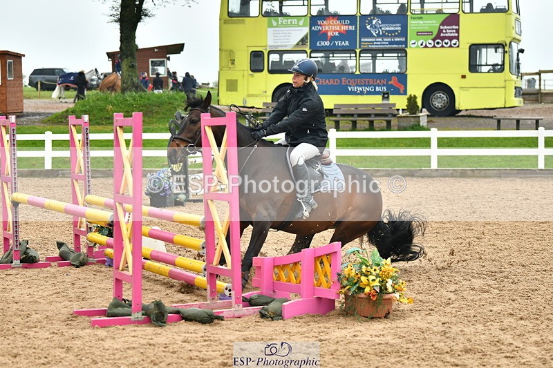 230505A-122212-03750 - Cls 15 85cm Amateur Quali