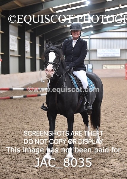 JAC_8035 - CLASS 4 NOVICE 50CM