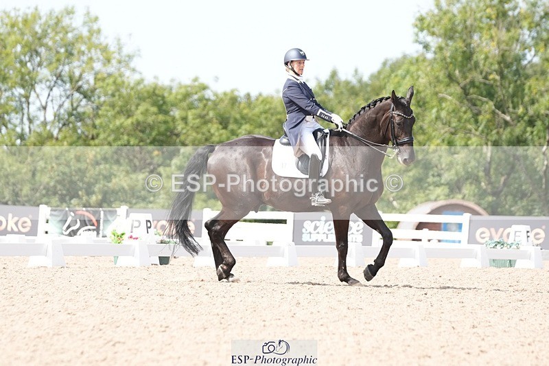 250815-151130-01971 - 017-elaine.scottFlorava