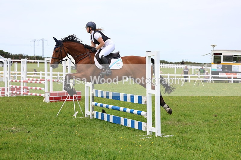 3E7A1741 - Class 13: Senior British Novice/90cm open