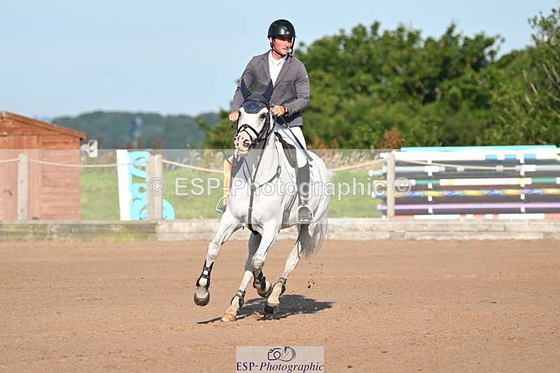 240719A-080754-09190 - Cls 18, 1 Star Gold Tour 1.35m