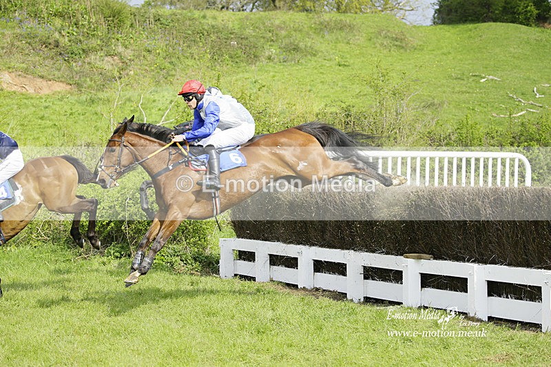 PtP 230422 351 - Berkeley Races - Woodford Glos 23/04/22