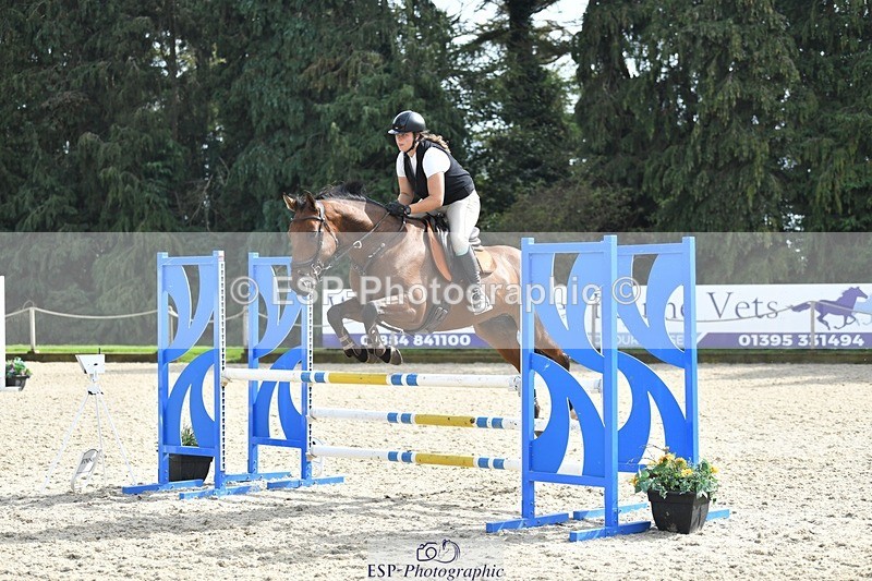 230908-152008-02442 - Cls 8 Snr 1.05m Open