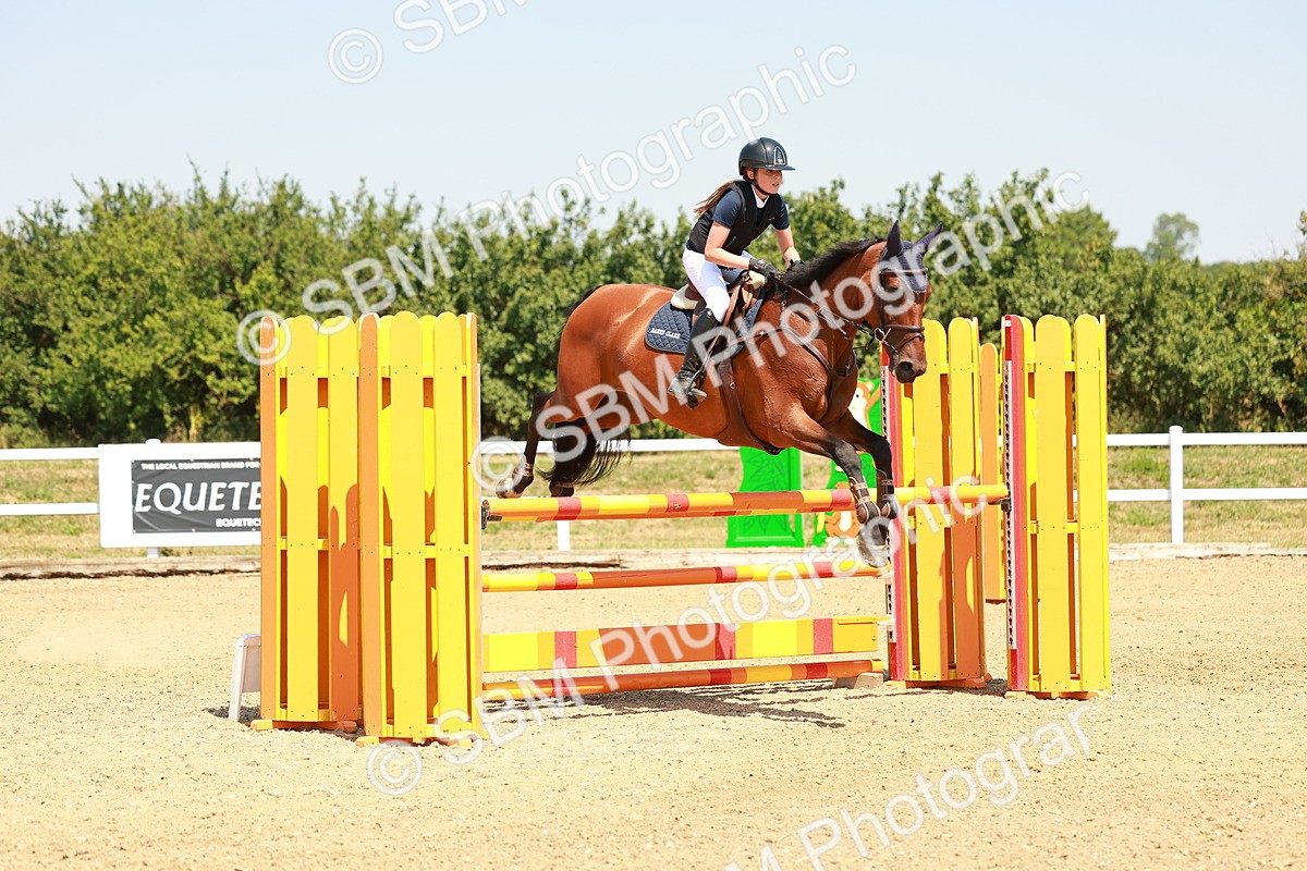 SBM_001683 - Class 4 - Senior Newcomers - 1.10m