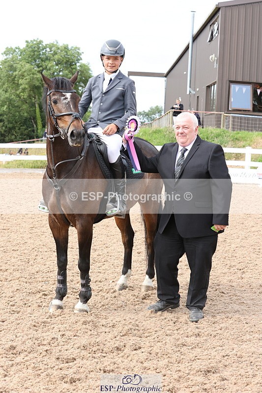 240630A-165352-15377 - Cls 33 Foxhunter and 1.10m Open