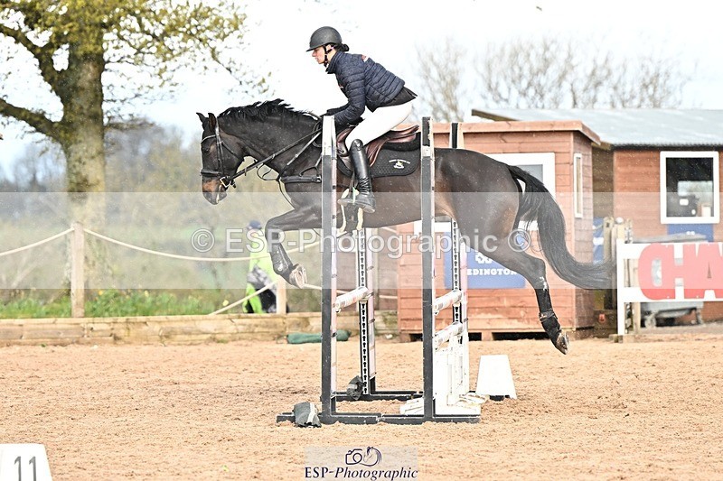 250416-095430-00147 - Cls 1 British Novice and 90cm