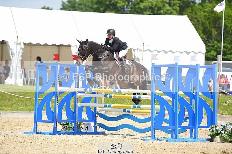 230528-120840-15549 - 351-TRINITY_CAVALIER-Henrietta_Horsley-gubbins-SUNTrotUp+SJ