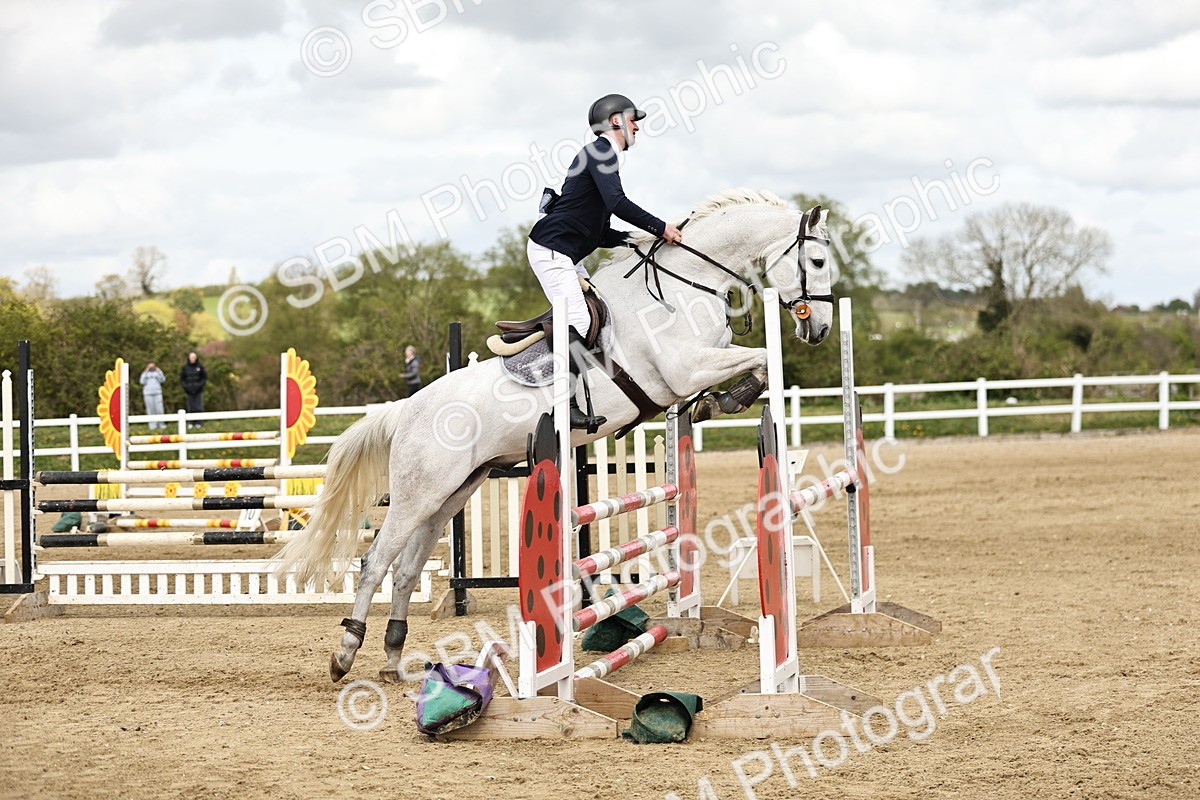 SBM_001313 - Class 4 - Senior Newcomers - 1.10m