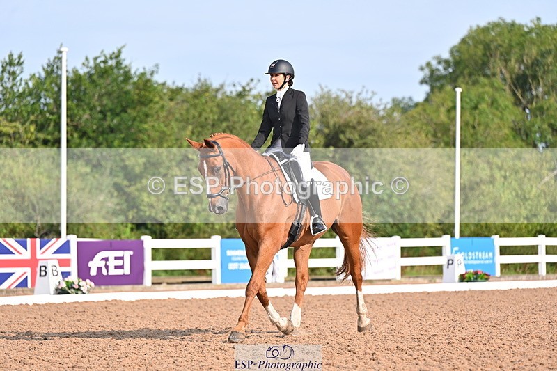 240817A-092138-06580 - 128-Kate.Lewis-Freeloader