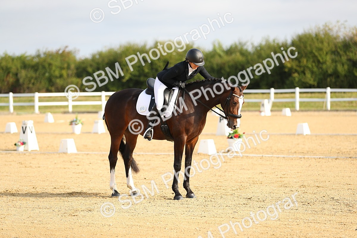 SBM_015030 - Class 13 - Novice 23 - 8,30-9.33