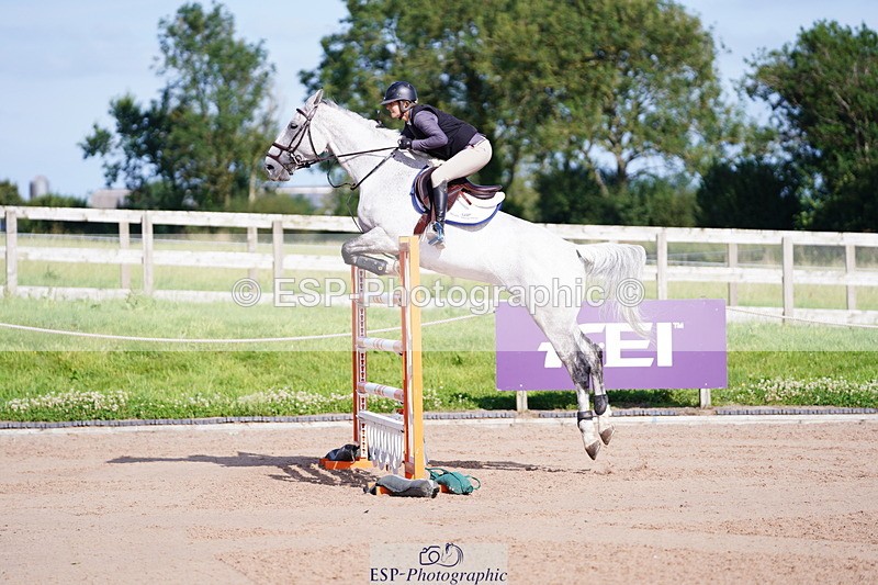 240803A-170250-09449 - Cls 33 National 1.40m Open