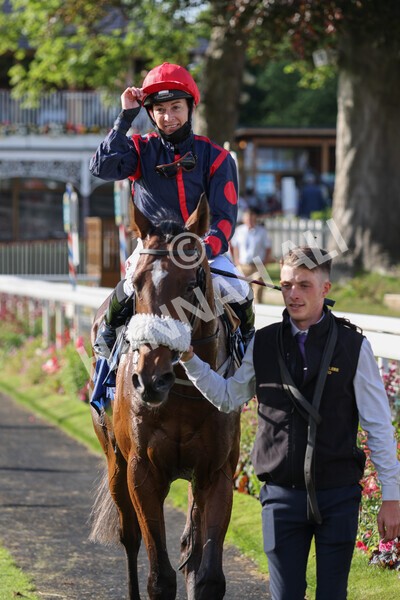 yr23072021r1-38 - Race 1 6.00pm John Wright Electrical Silk Series Lady Riders Handicap