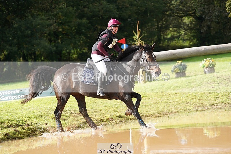 231021-150152-19428 - 483-LOPSHILL.ANNIE-Katie.Timberlake-SC+XC