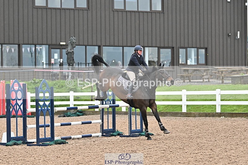 240501A-095732-00113 - Cls 5 Snr Discovery and 1m Open