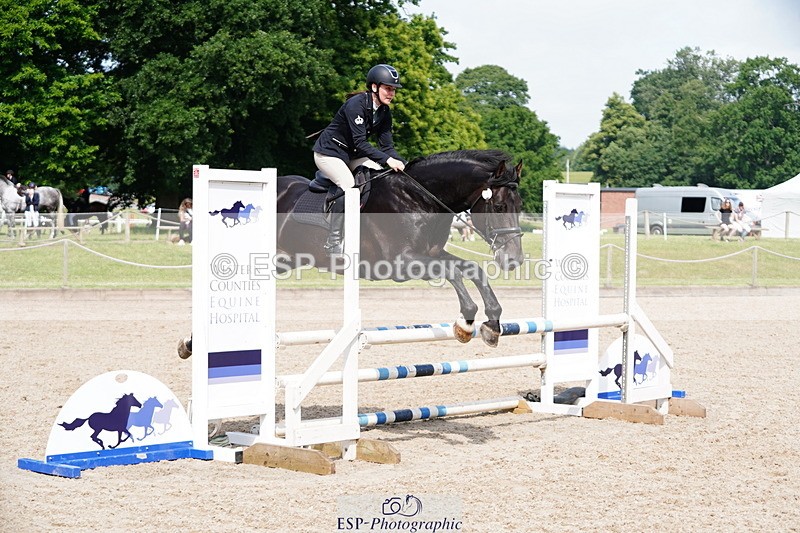 250613A-102550-01260 - Cls 9 85cm Amateur Quali