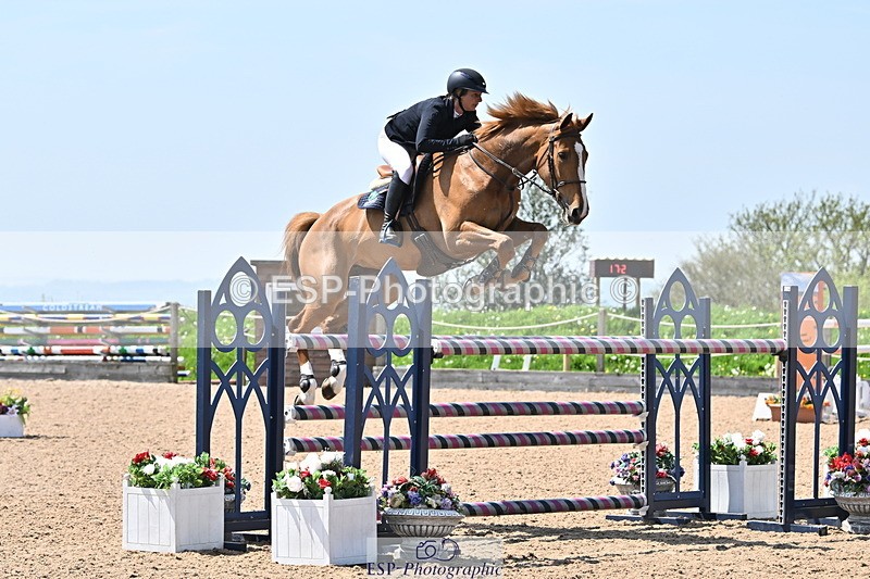 240509A-131012-01978 - Cls 10 National 1.30m Open