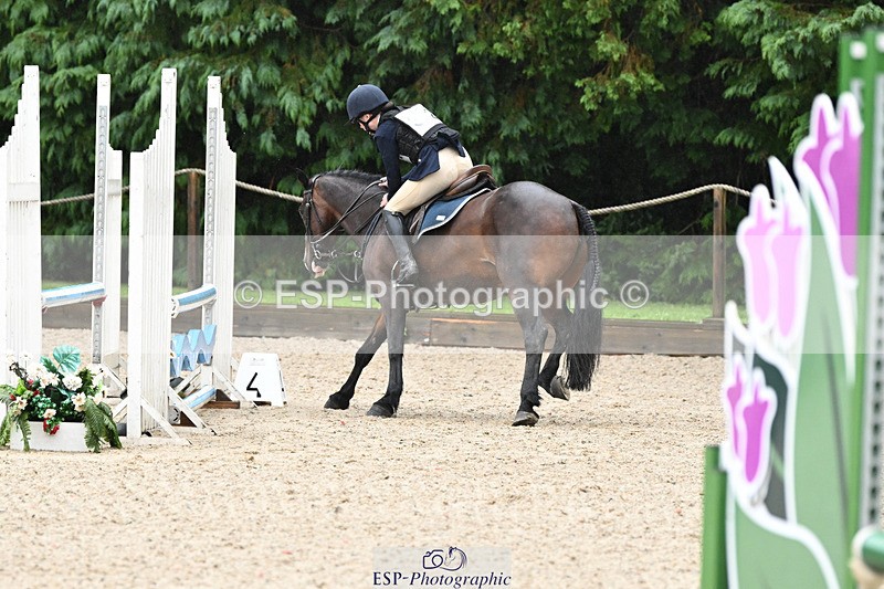 240824X-092824-23190 - 70cm Round 2 9.30 to 10.30