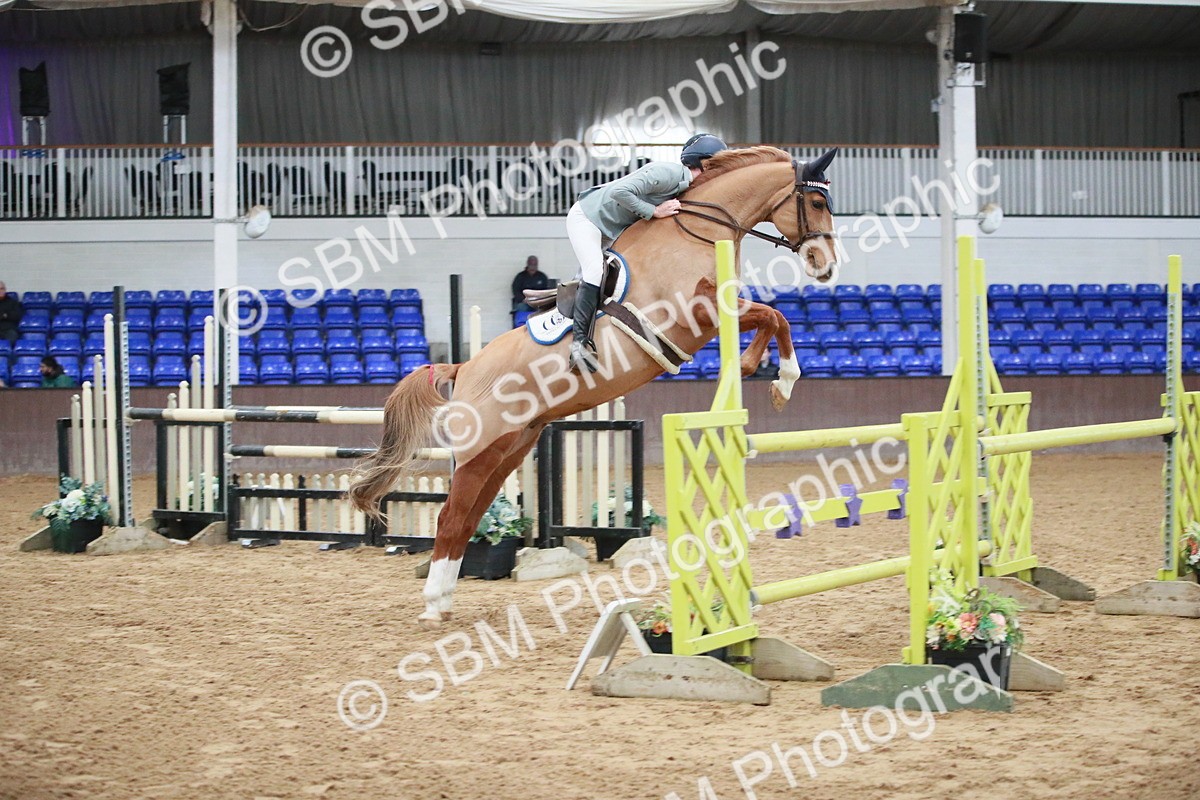 SBM_000897 - Class 4 - Senior Newcomers - 1.10m Open