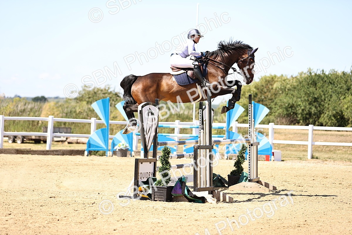 SBM_014989 - Class 15 - Senior Newcomers - 1.10m Open