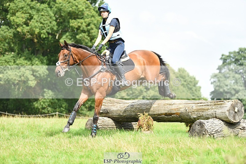 230817-134118-02058 - Kay's 1st Group - XC