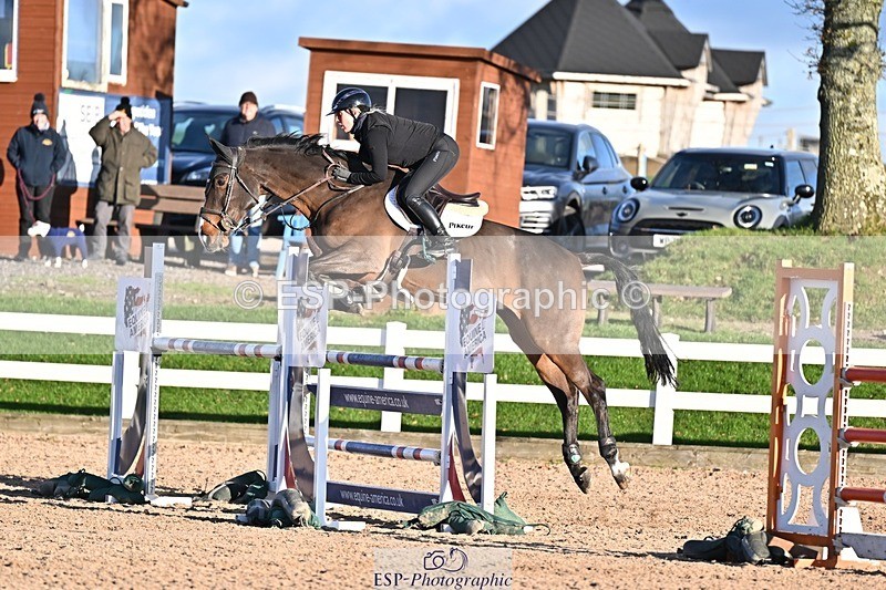 251119-142623-00551 - Cls 5 Foxhunter and 1.20m Open