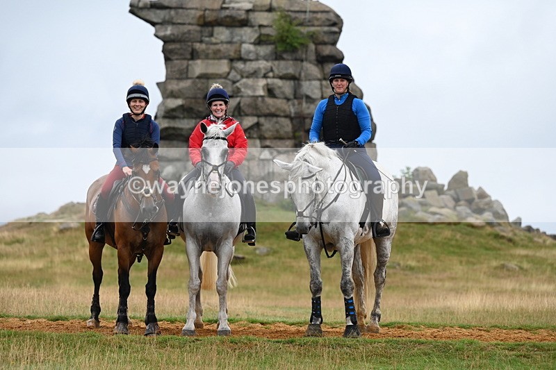 DSC_2345 - Time at Statue 12:34 to 12:56