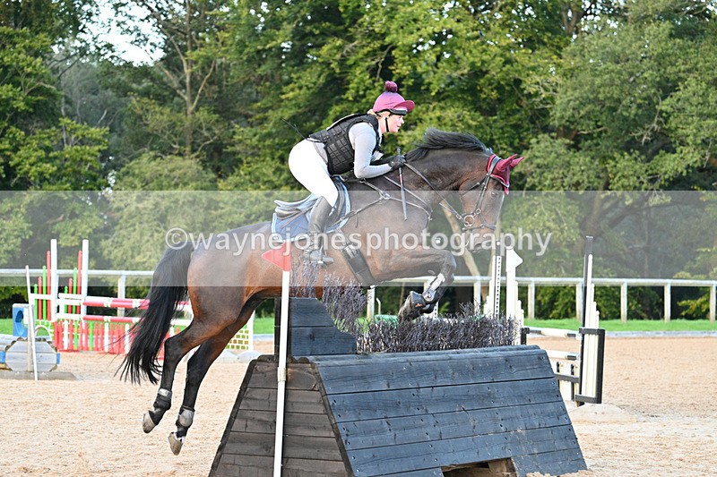 WJ7_6886 - Time 17:12 to 17:30