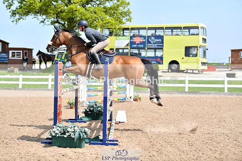 240511A-140102-13963 - Cls 30 1.10m National Am Quali and Open