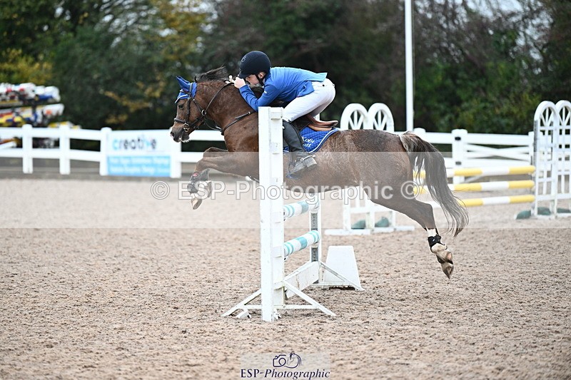 231118A-091659-00305 - Cls 2 BlueChip Pony Novice Qualifier