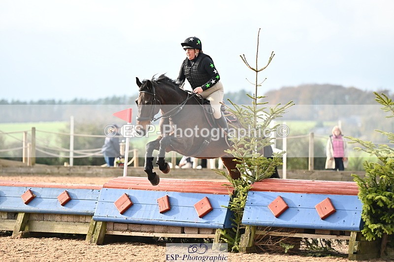 241110A-135849-01159 - 90cm Start to 14.00