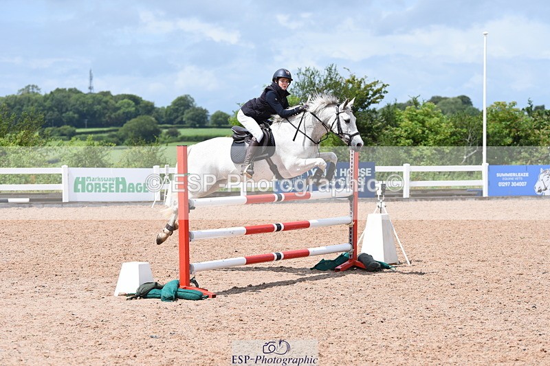 230715A-131438-01180 - Cls 4 Newcomers & 1m Open